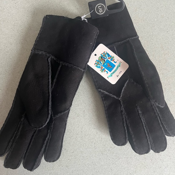 Portolano Black Suede Gloves womens sz L NWT - Picture 4 of 6